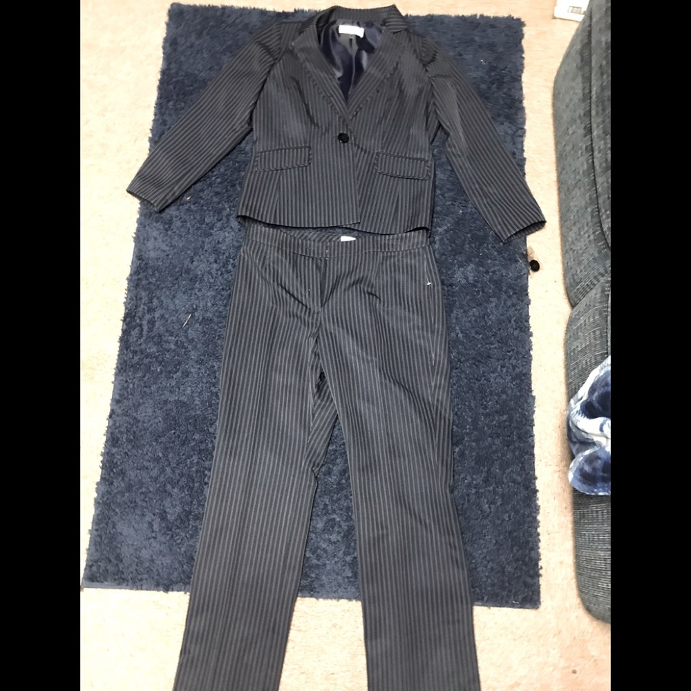 LeSuit womens One Button Pinstripe Pant Suit,Blue 10P